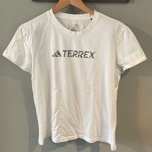adidas Terrex Slim Fit Women’s White t Shirt Size L